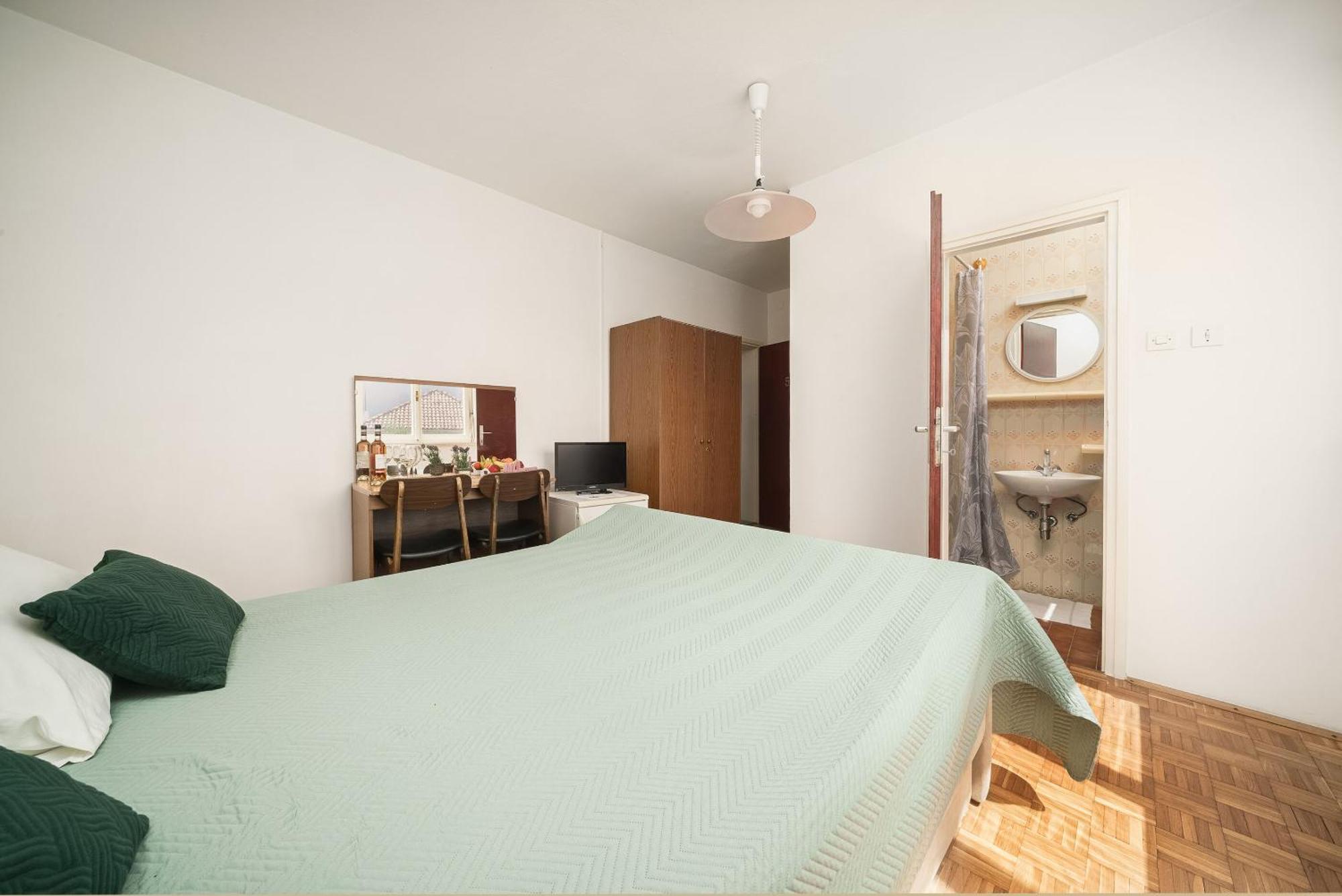 Apartment And Rooms Mrkovic ヴォディツェ エクステリア 写真